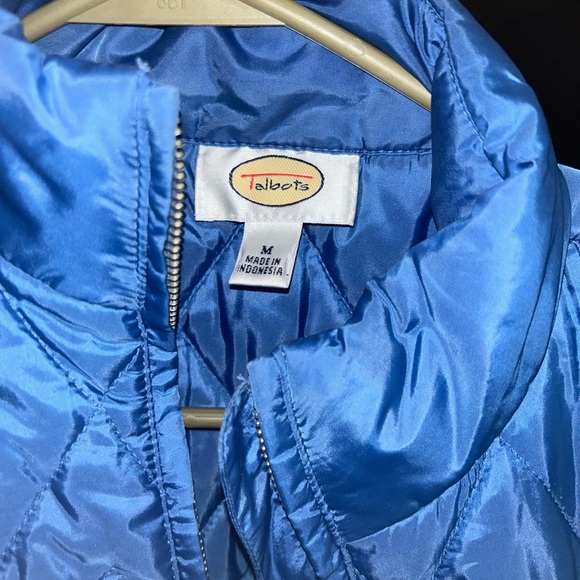 Vest - Picture 2 of 2